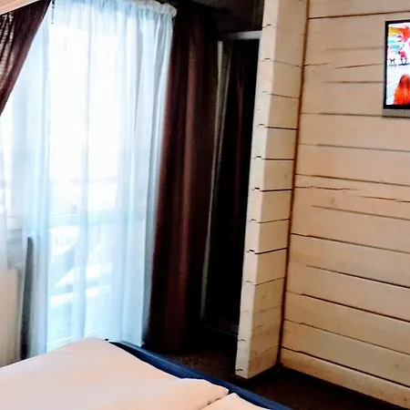 Bober House Деревянный коттедж *